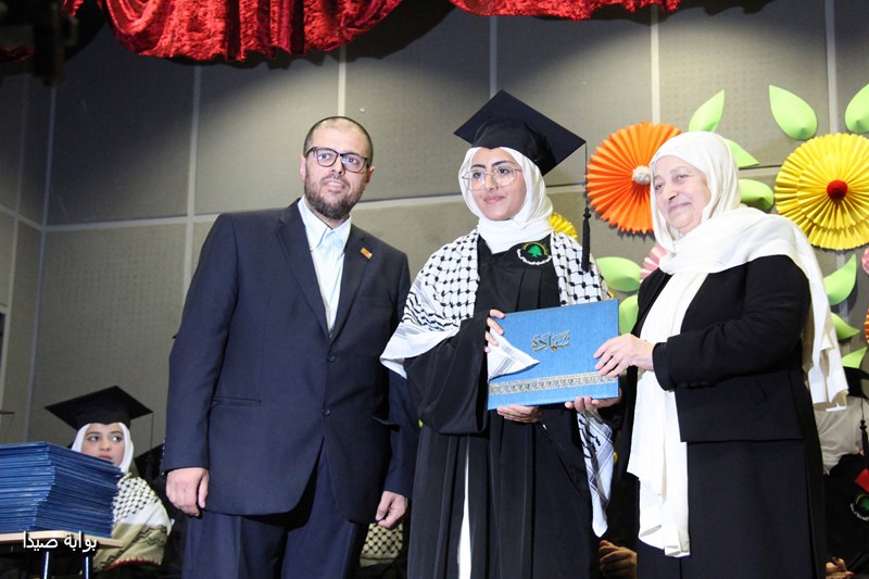 حفل تخرج طلاب "المدرسة العمانية النموذجية الرسمية" (خبر + 32 صورة)